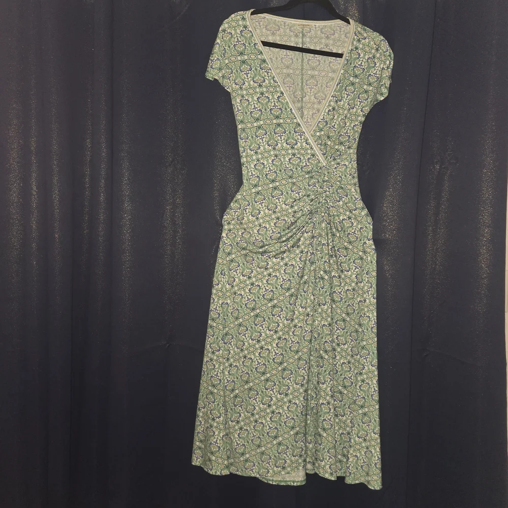 Max Studio Green Printed Midi Wrap Dress - Picture 1 of 6
